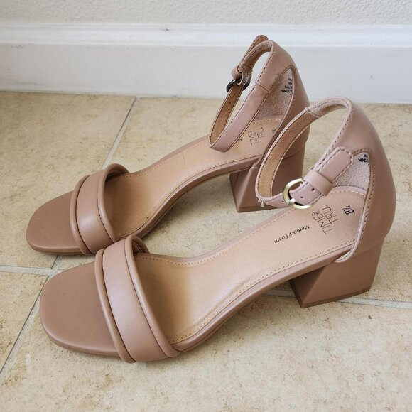 TIME AND TRU Neutral Tan block heel sandals Sz 8.8 Memory Foam Foot bed Comfy - Picture 7 of 12